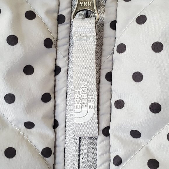 The North Face Kids Polka Dot jacket, size 10-12 - Picture 3 of 6